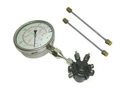 Common fuel rail with 2000 bar pressure gauge and high-pressure pipes