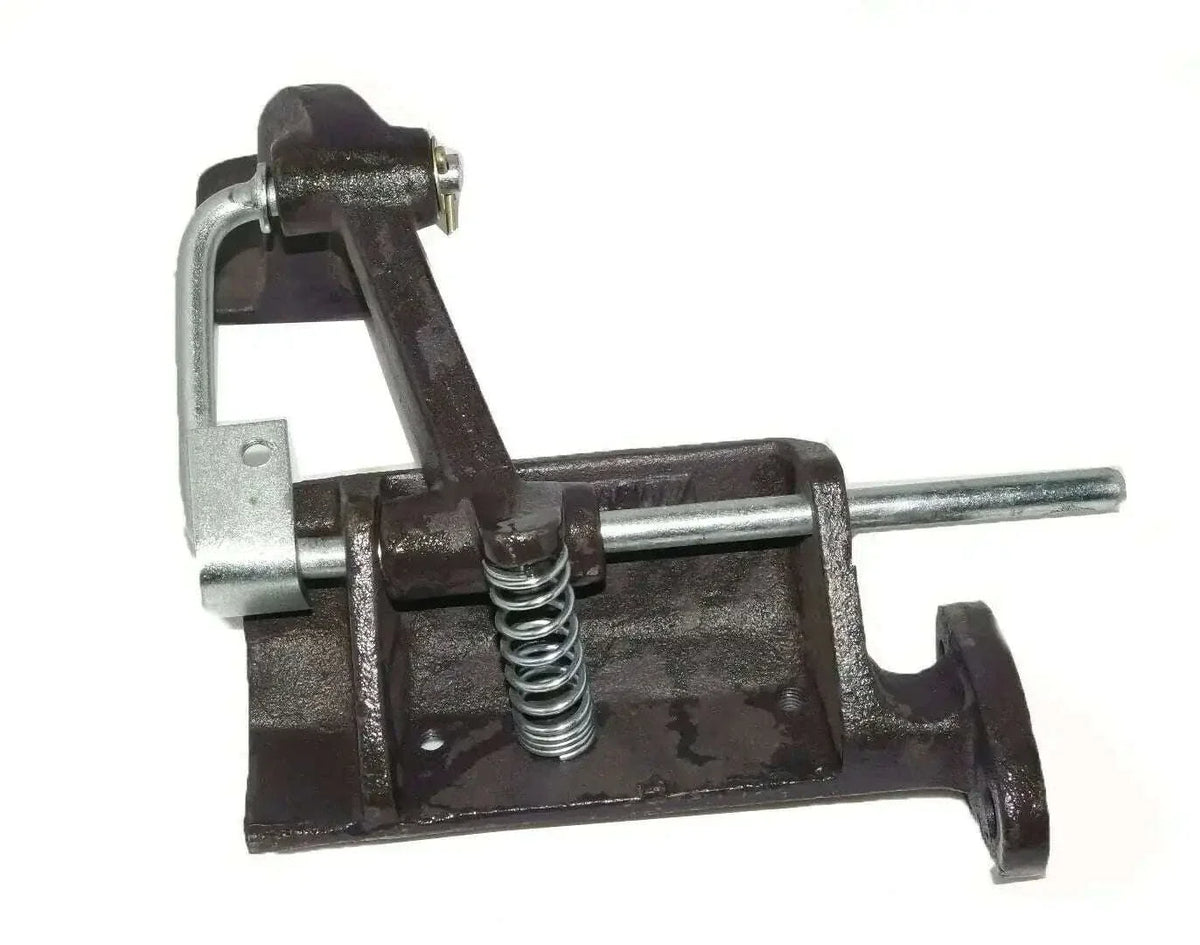 Massey Ferguson tractor throttle kit with RH footrest for models 35, 135, 240, 245, 250