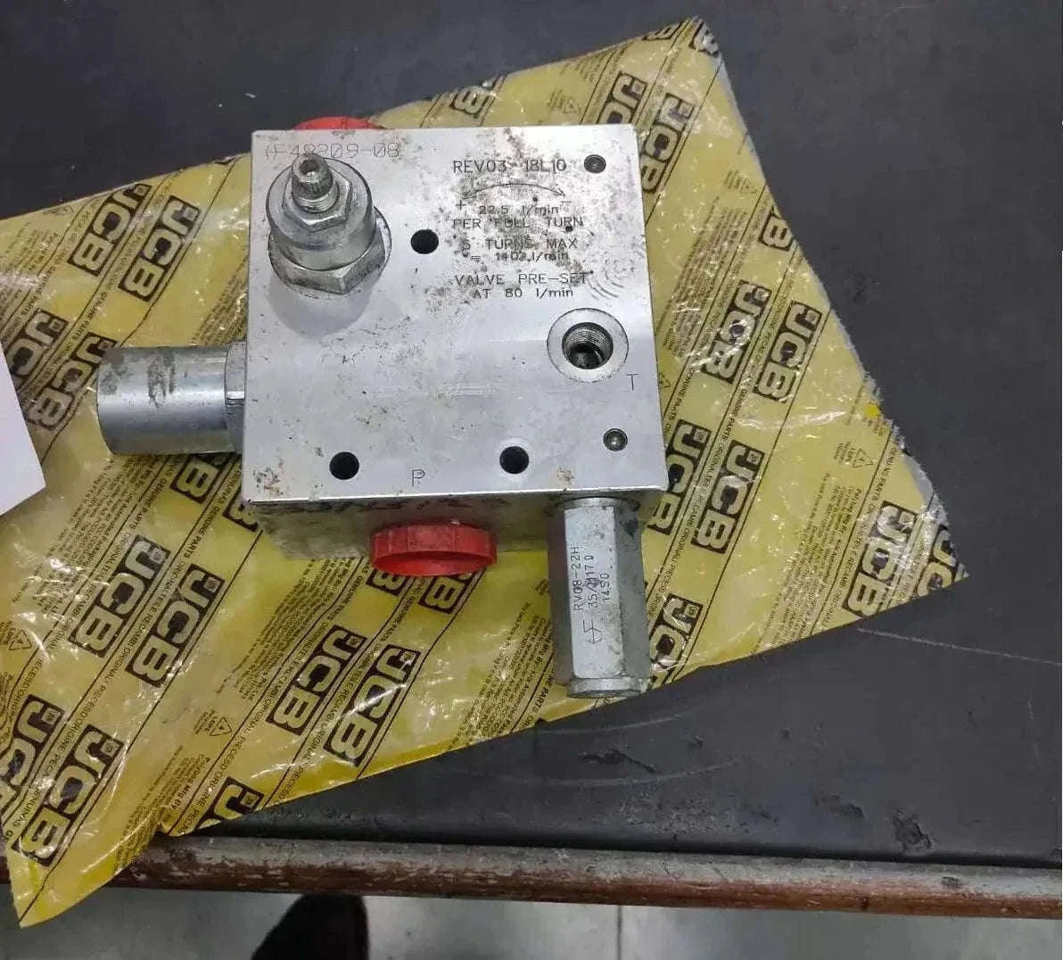 New JCB 333/Y5129 Genuine Valve for Backhoe Loader Best Spare Store