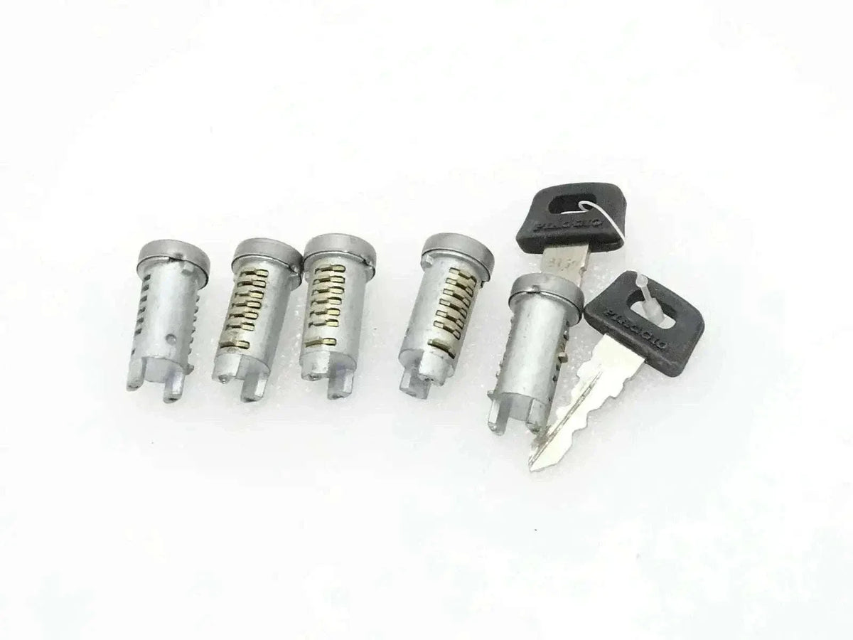 VESPA SET OF 5 LOCK SET PX, LUSSO, T5, PK - bestsparestore